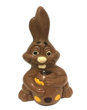 Paashaas met ei Holfiguur